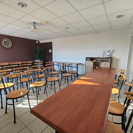 Cit'Hotel Restaurant Du Bowling De Millau Eksteriør billede