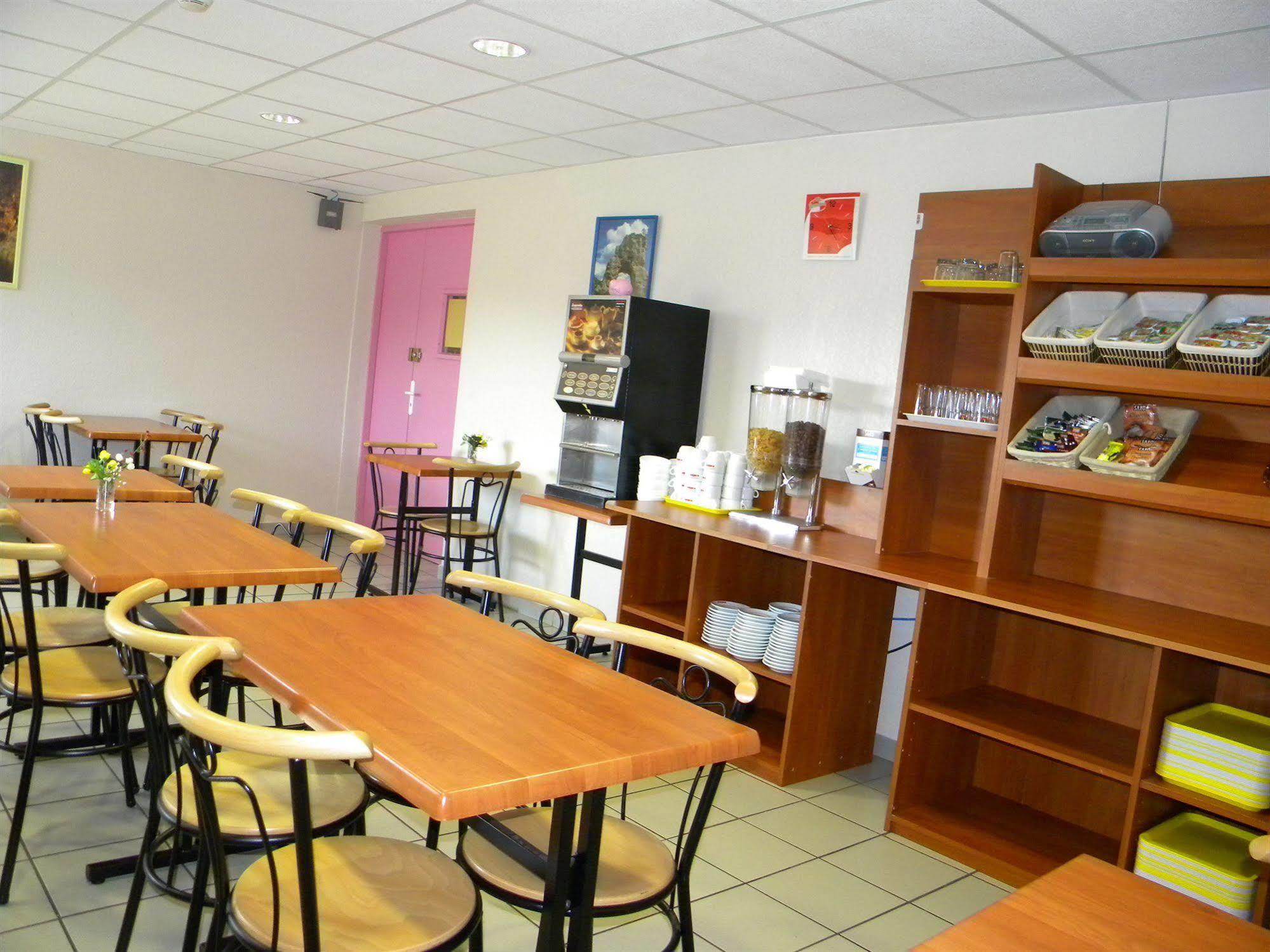 Cit'Hotel Restaurant Du Bowling De Millau Eksteriør billede